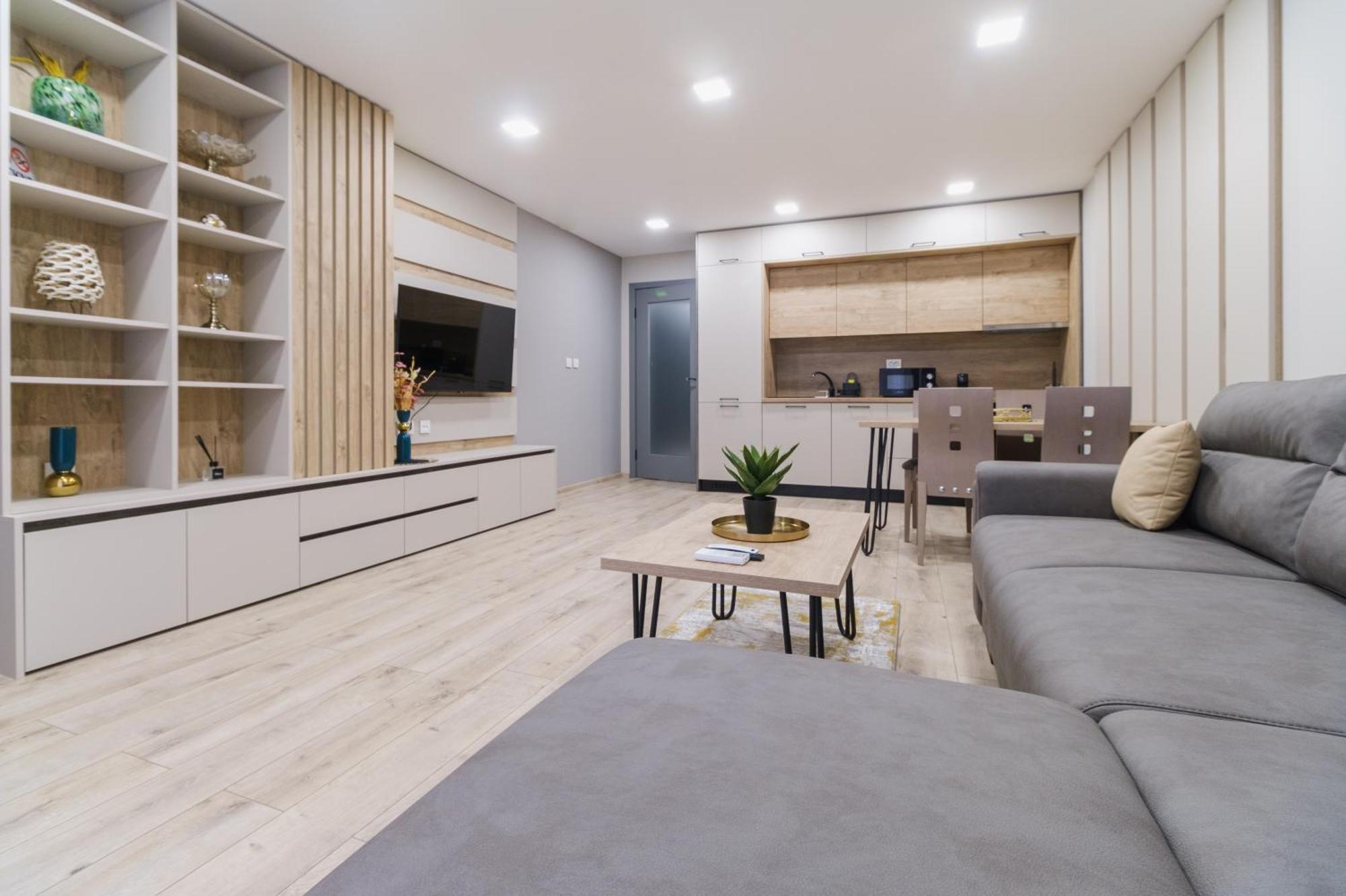 Ldv 13 Free Private Parking Apartment
